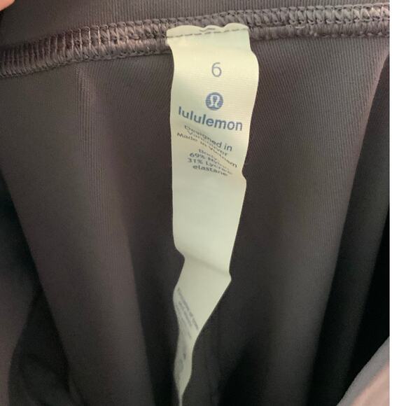 Lululemon‎ Awakening Tight *Taryn Toomey Collection 25" Magnum size 6 - Picture 9 of 10